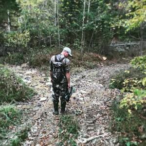 Meet your Posher, Adam